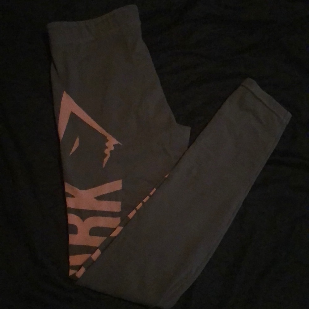 GYMSHARK BURNOUT LEGGINGS 🎀
